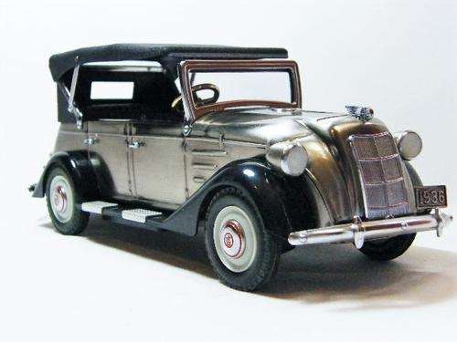 Vintage 1936 Toyota Phaeton AB model car table lighter - SCARCE - excellent condition - as per photo