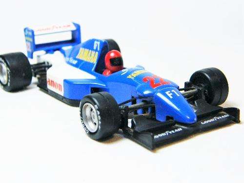 Maisto Yamaha Formula 1 racing car model - as per photo