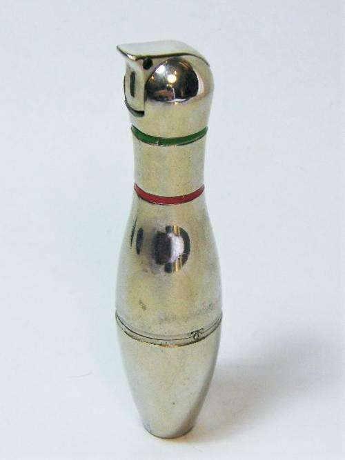 Vintage Bowling pin shaped piezo pocket lighter - working - as per photo