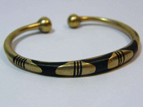 Vintage brass baby bangle with inlay art - @ Crazy R1 start