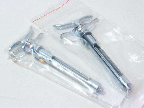 Lot of 2 surginox - A dental syringes - new - as per photo