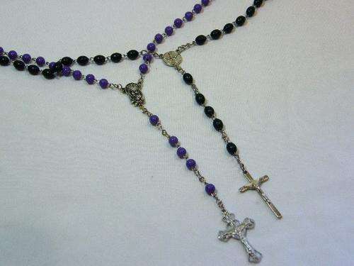 Lot of 2 strings of Rosary beads necklaces - as per photo