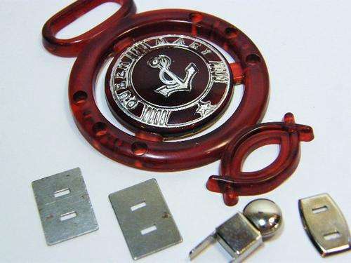 Unusual vintage plastic Queen Mary buckle with turn lock parts - possibly for luggage strap