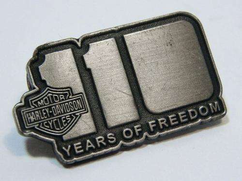 Harley Davidson 110 years of freedom pin badge - no 03332 - as per photo