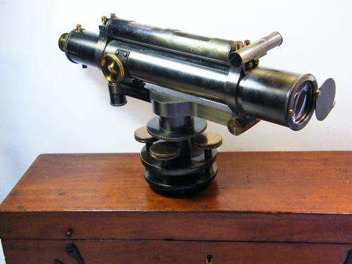 Troughton and Simms Surveyors level in original box - excellent - as per photo