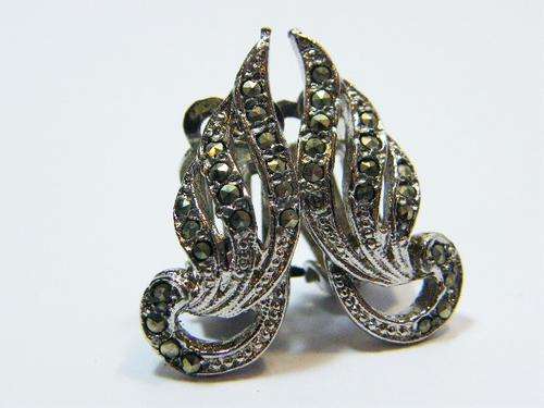 Pair of vintage clip-on marcasite earrings - as per photo