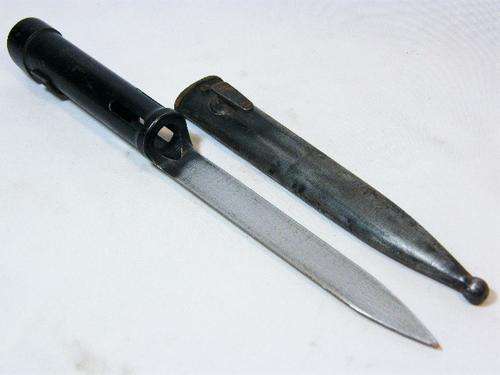 R1 Rifle bayonet - number 300329 - as per photo