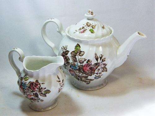 Vintage Devon Sprays Johnsons Bros teapot - including free chipped milk jug - as per photo