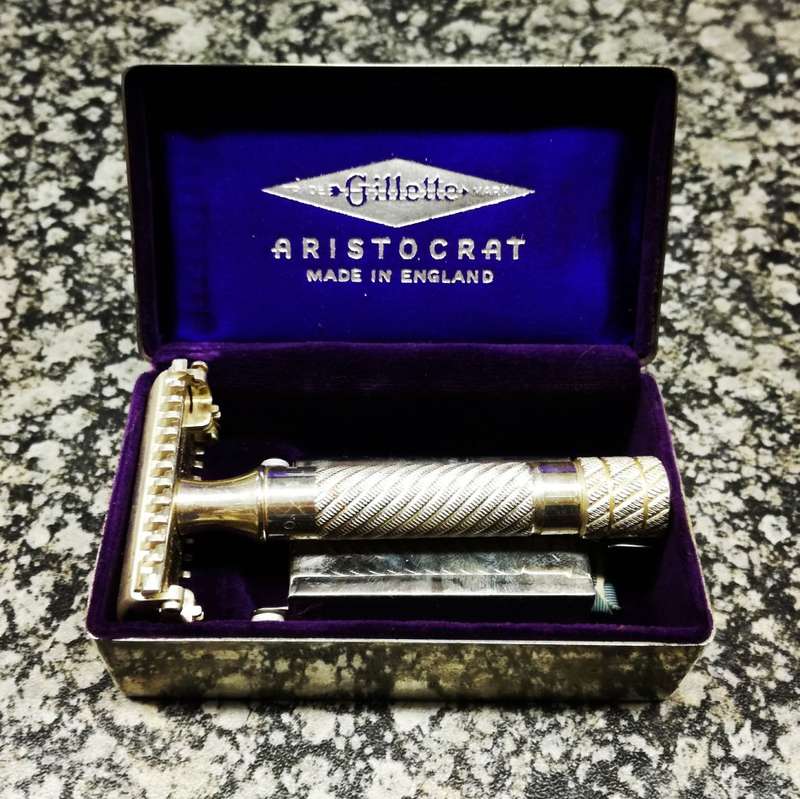 Antique Gillette Aristocrat Shaver *Perfect 100% Original Condition*