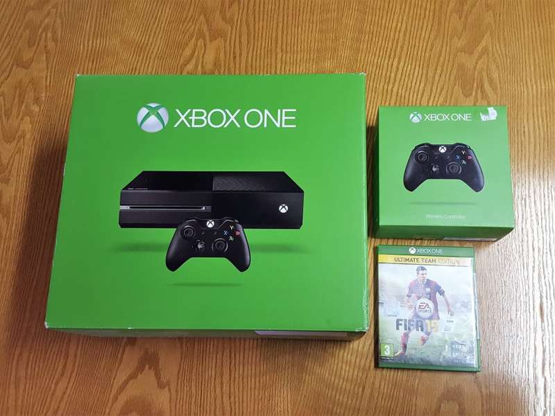 XBox One 500GB, boxed, like new.