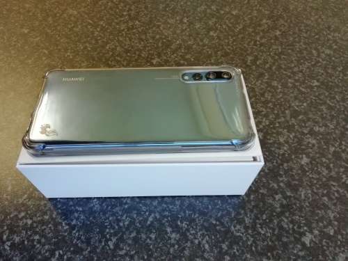 Huawei P20 Pro - as NEW! (Single SIM version)