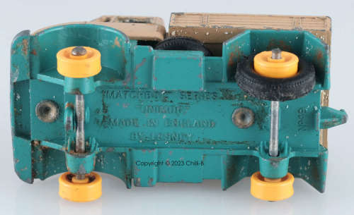 Matchbox Unimog Mercedes Benz No 49 - Brown / blue