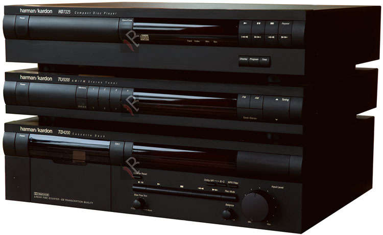 Harman / Kardon Hi-Fi system (AM/FM Tuner | Compact Disc Player | Cassette Deck)