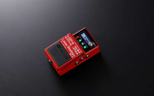 BOSS RC-5 COMPACT LOOP STATION WITH 32 BIT PROCESSOR, ON BOARD EFFECTS, DRUMS & PATTERNS