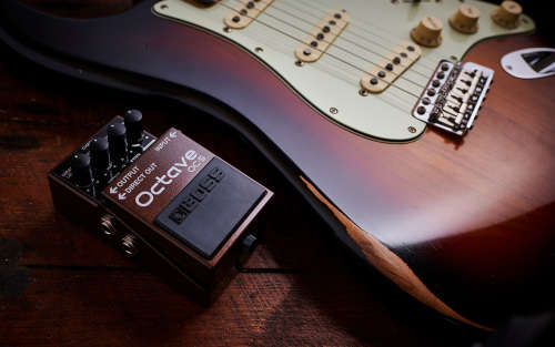 BOSS OC-5 POLYPHONIC OCTAVE PEDAL FOR GUITAR AND BASS WITH `VINTAGE OC-2` MODE
