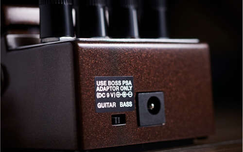 BOSS OC-5 POLYPHONIC OCTAVE PEDAL FOR GUITAR AND BASS WITH `VINTAGE OC-2` MODE