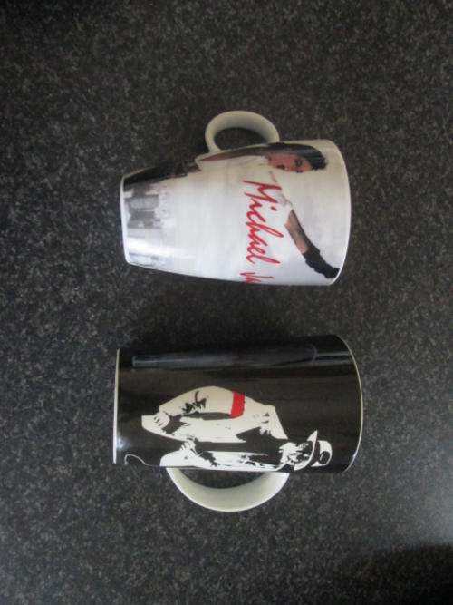 Michael jackson two mugs