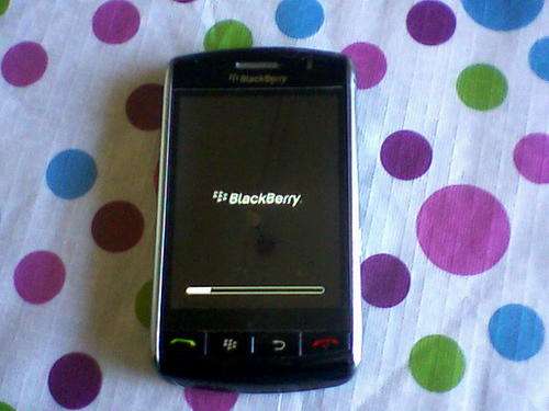Blackberry 9530 touch screen