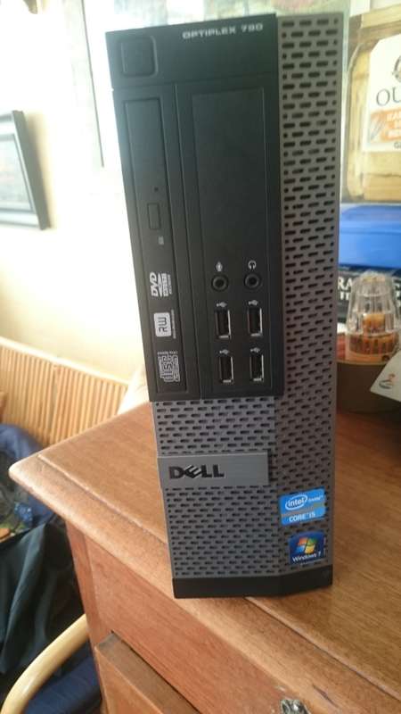 DELL OPTIPLEX 790- intel i5 3.1 ghz- Windows 10- LIKE NEW