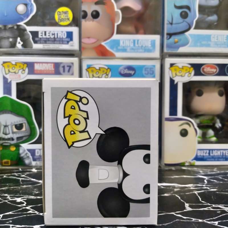 Disney #24 Steamboat Willie Funko Pop