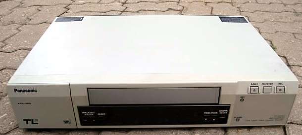 LAST 1 LEFT!  Panasonic TL350 Time Lapse VCR