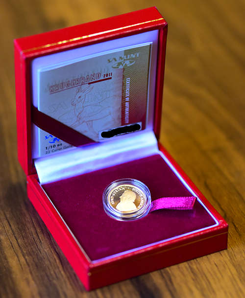 2011 Krugerrand proof 1/10 Oz 22 carat in capsule and SA Mint Box