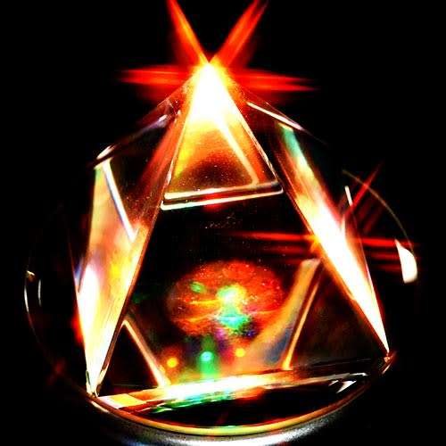 60mm Polished Borosilicate Glass Crystal Pyramid  Paperweight Ornament