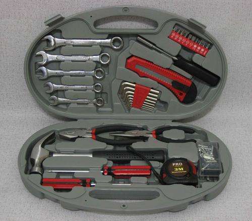 32 Piece Tool Kit
