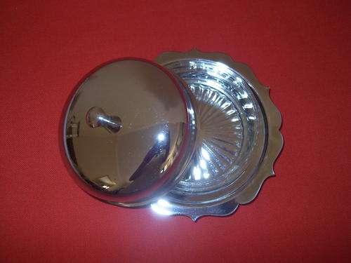 LOVELY SILVER PLATED BUTTER DISH WITH GLASS BOWL. DON'T MISS!!!