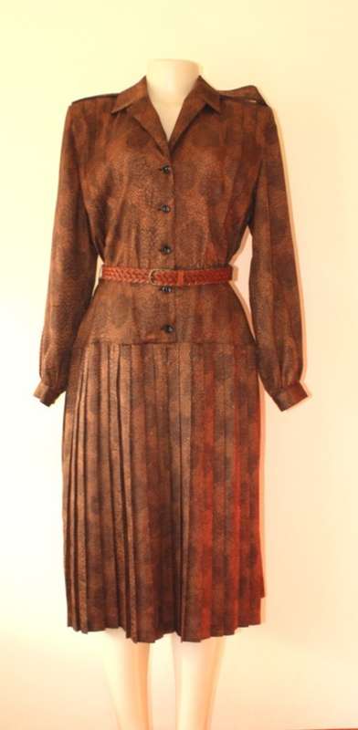 Animal print 1970s dress