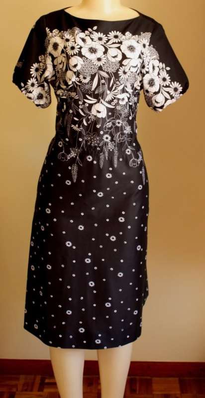 Black and white floral 1960s dress