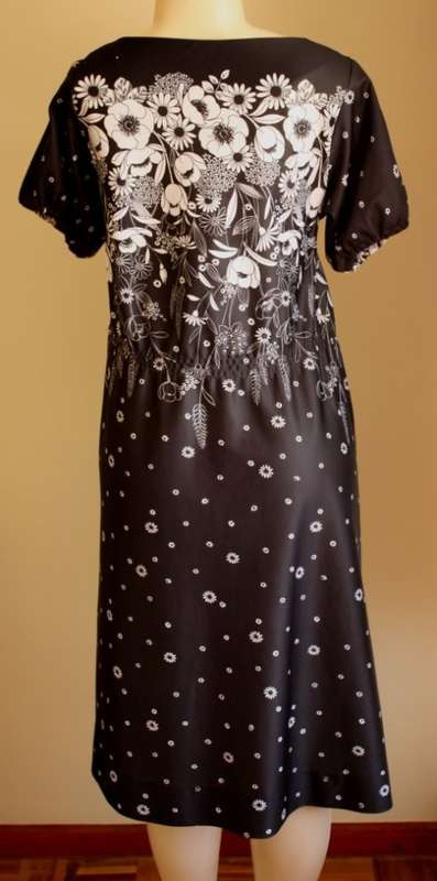 Black and white floral 1960s dress