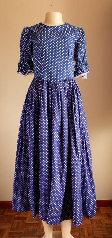 Vintage polka dot "Volkspele" dress with lace head scarf