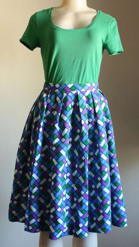 Bright 1960s full, fitted flared skirt
