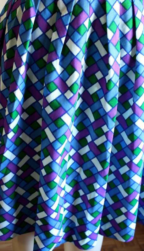 Bright 1960s full, fitted flared skirt