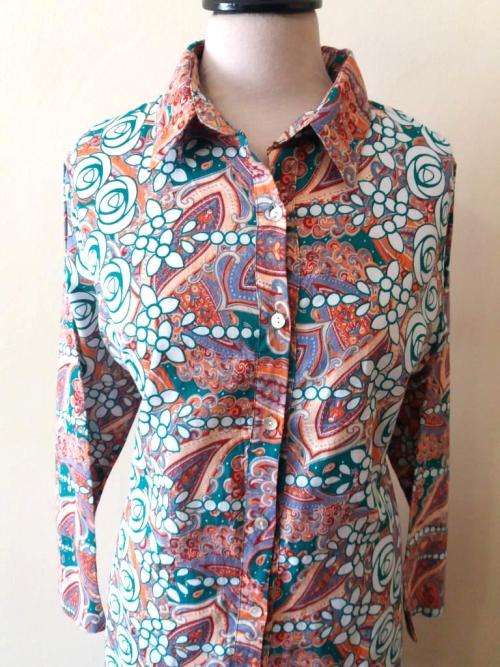 Colourful wax print shirt by Gypsy