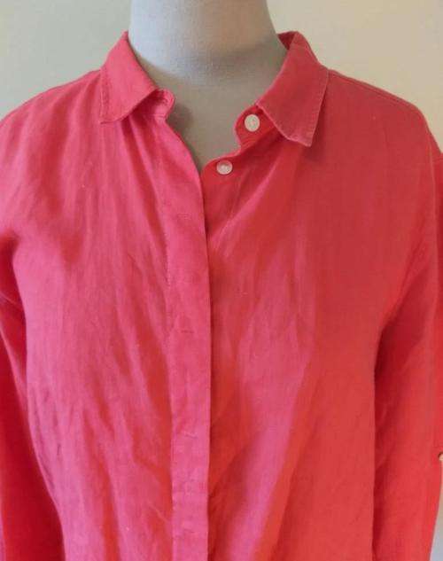 Coral linen shirt by TRENERY