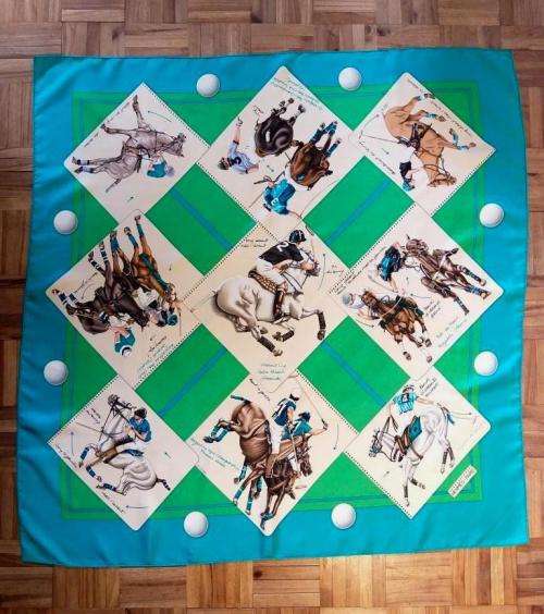 For LunasMommy Hermès silk scarf
