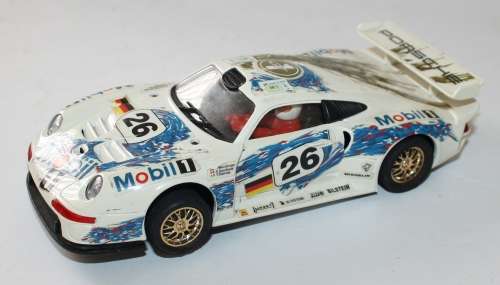 NINCO PORSCHE 911 GT1 "MOBIL".  SEE DESCRIPTION
