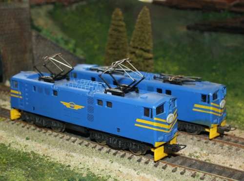LIMA HO SAR/SAS BLUE TRAIN SET ( 6 PIECES )  SEE DESCRIPTION