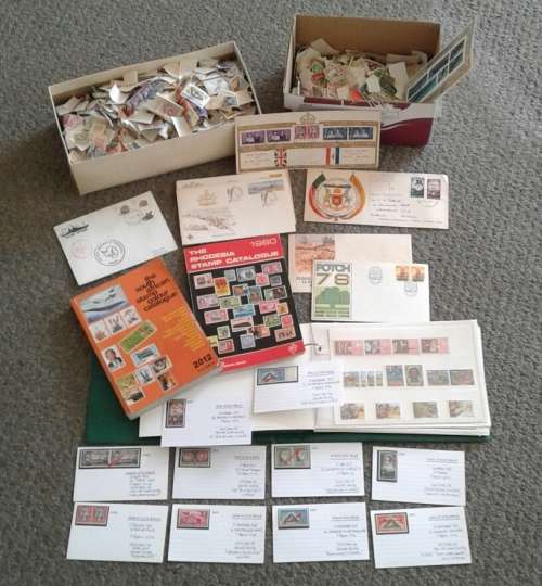 CLEARANCE LOT - GREAT FINDS POSSIBLE HERE !  SEE THE DESCRIPTION
