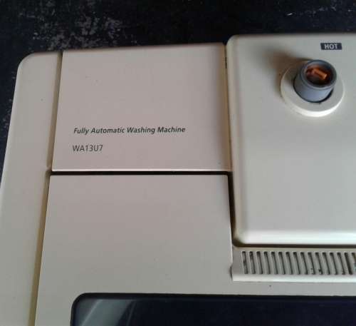 SAMSUNG 9KG TOP LOADER WASHING MACHINE. WORKING (except spin cycle). COLLECTION ONLY JHB. SEE DESC.
