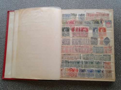 STUNNING NETHERLANDS BULK COLLECTION IN A 32 PAGE A5 ALBUM. FINDS POSSIBLE !!!