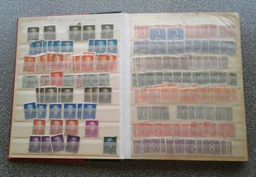 STUNNING NETHERLANDS BULK COLLECTION IN A 32 PAGE A5 ALBUM. FINDS POSSIBLE !!!