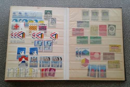 STUNNING NETHERLANDS BULK COLLECTION IN A 32 PAGE A5 ALBUM. FINDS POSSIBLE !!!