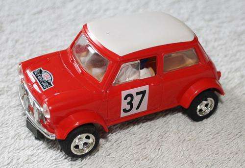 SCALEXTRIC MINI COOPER "RALLYE MONTE CARLO".  SEE DESCRIPTION.