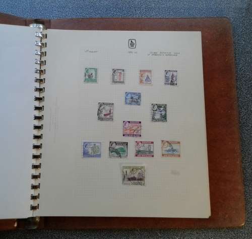 VERY NICE COLLECTION OF RHODESIA and NYASALAND QEII ONWARDS. GREAT CV M/FU