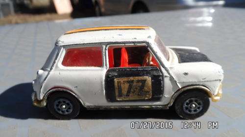 MINI COOPER,CORGI TOYS