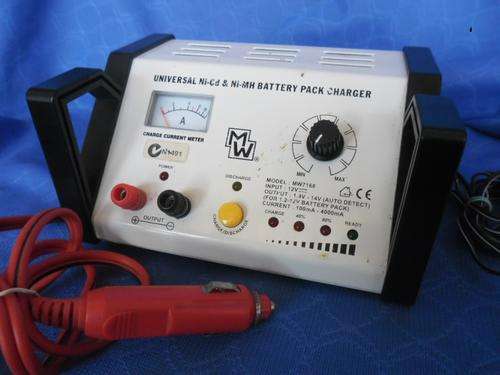 OMNI UNIVERSAL Ni-Cd & Ni-MH BATTERY PACK CHARGER