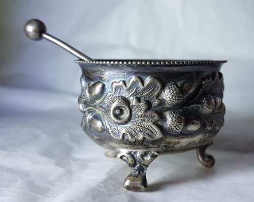 Victorian Silver salts cauldron with spoon